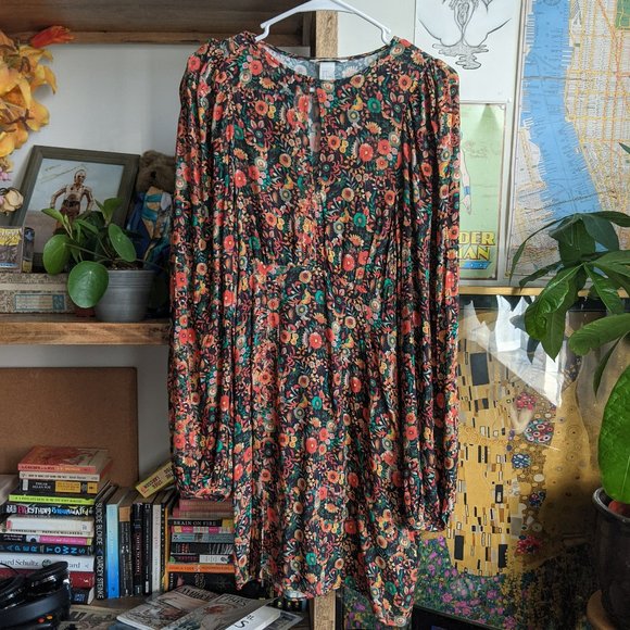 Floral Bell Wide Sleeve Dress H&M sz6 multicolor - Picture 1 of 9